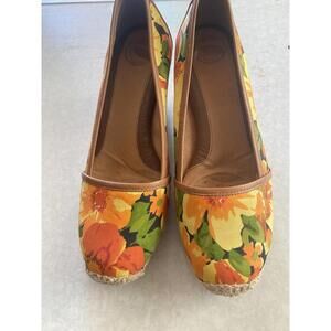 Nurture Wedge Shoes Olive Size 7 Floral Wedge Heel